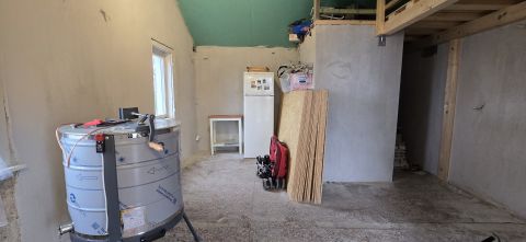 Eladó Ház 8095 Pákozd , belterületi nyaraló