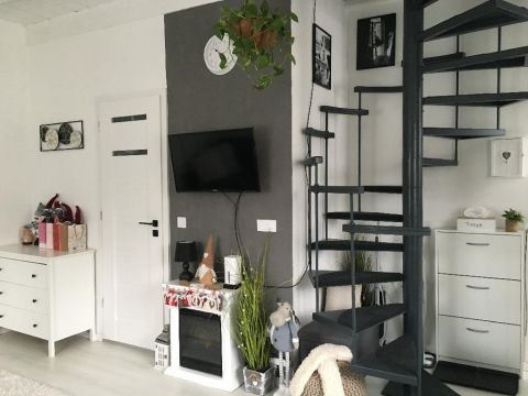 Eladó Lakás 2000 Szentendre , 2000 Szentendre, Izbég