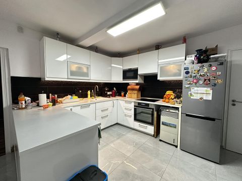 Eladó Ház 8653 Ádánd , Kedvelt utcában, teljesen felújított családi ház eladó!