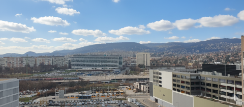 Eladó Lakás 1119 Budapest 11. kerület , Hadak útján két erkélyes, panorámás lakás