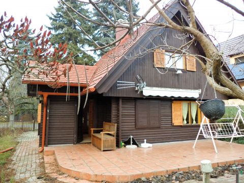 Eladó Ház 2484 Gárdony Nyugalmas környék állandó lakosokkal