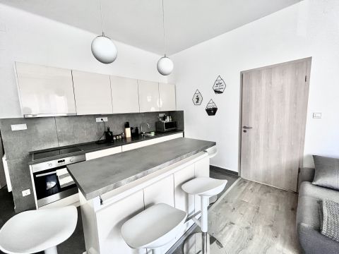 Eladó Lakás 7621 Pécs 