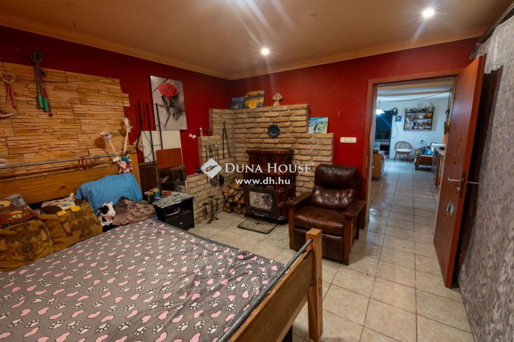8123 Soponya — 1/14