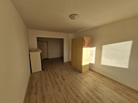 Kiadó Lakás 2900 Komárom 