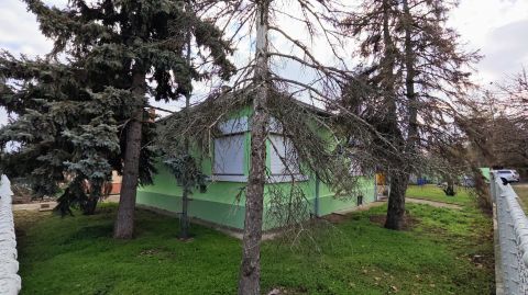 Eladó Ház 6000 Kecskemét , Vacsiköz