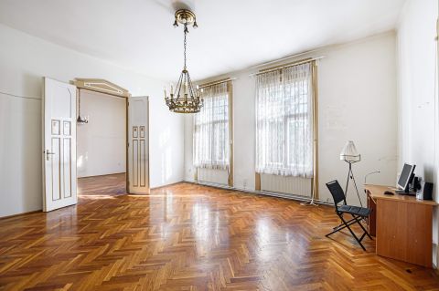 Eladó Lakás 1016 Budapest 1. kerület 