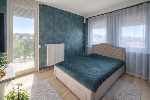 Eladó Lakás 2112 Veresegyház 