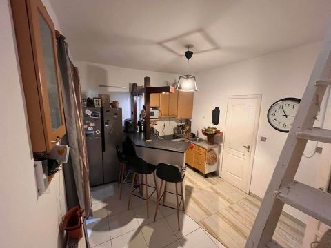 Eladó Lakás 2092 Budakeszi Templom közelében