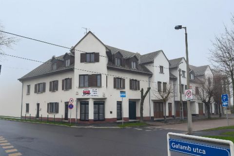 Eladó Lakás 9011 Győr , 9024 Győr, Nádorváros zeneiskolával szemben