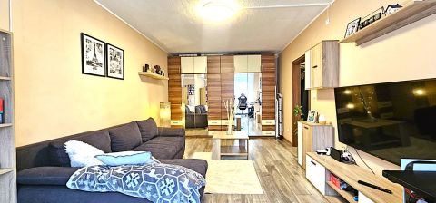 Eladó Lakás 1039 Budapest 3. kerület 