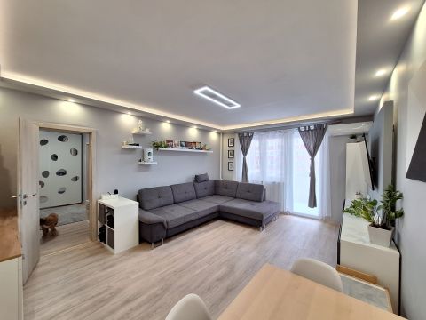 Eladó Lakás 1212 Budapest 21. kerület 