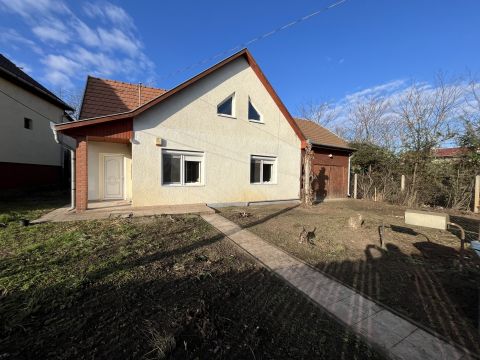 Eladó Ház 4034 Debrecen 