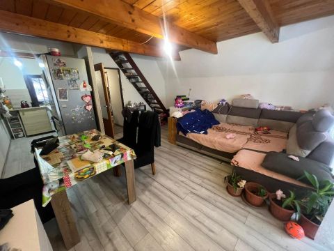 Eladó Ház 2711 Tápiószentmárton , 2711 Tápiószentmárton, üdülő övezet