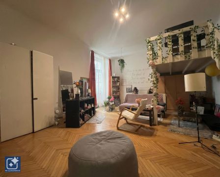 Eladó Lakás 1051 Budapest 5. kerület 