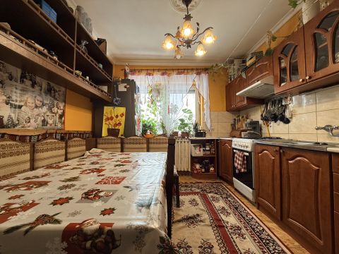 Eladó Ház 6000 Kecskemét , Kis házikó nagy telekkel a Vacsihegyből