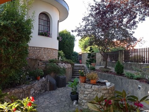 Eladó Ház 8200 Veszprém 