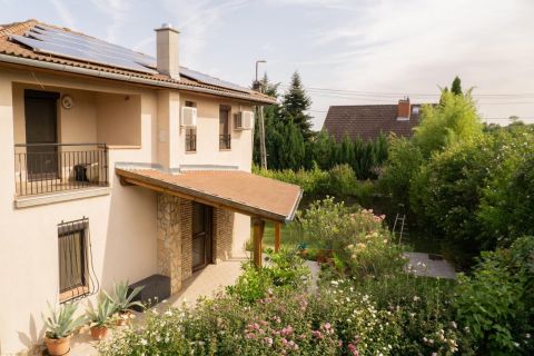 Eladó Ház 7627 Pécs , Pécs, Belvároshoz közel