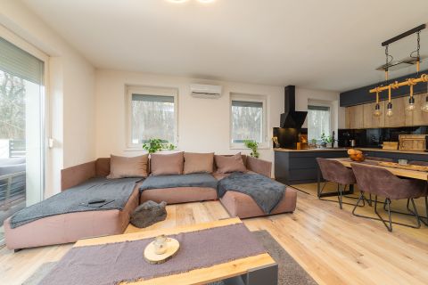 Eladó Ház 2112 Veresegyház 