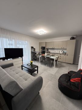 Eladó Lakás 8220 Balatonalmádi , Balatonalmádi