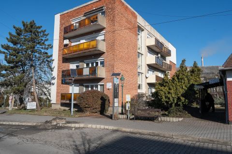 Eladó Lakás 2800 Tatabánya 