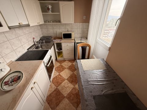 Eladó Lakás 7632 Pécs Kertvárosban panorámás 2 szobás erkélyes lakás