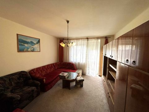 Eladó Lakás 9200 Mosonmagyaróvár , Hold utca környéke