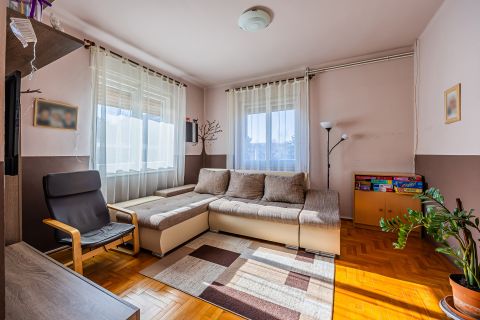 Eladó Ház 2119 Pécel 