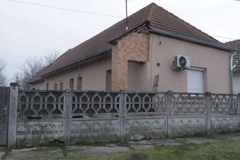 Eladó Ház 2911 Mocsa 