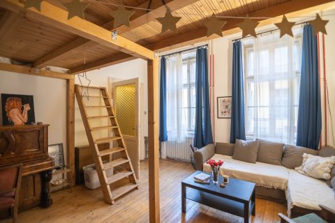 Eladó Lakás 1023 Budapest 2. kerület 