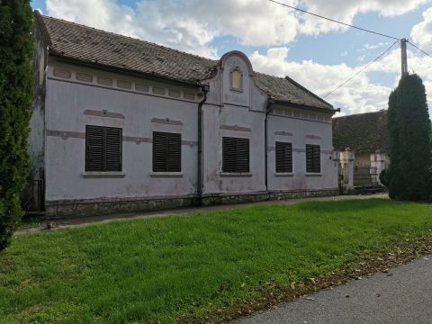 Eladó Ház 7843 Cún 