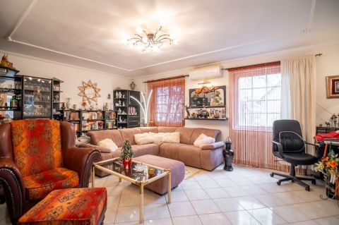 Eladó Ház 2013 Pomáz 