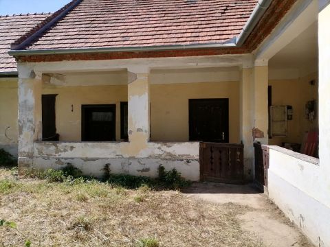 Eladó Ház 9011 Győr , 9012 Győr, Ménfőcsanak