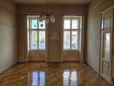 Eladó Lakás 1077 Budapest 7. kerület 