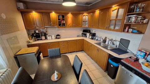 Eladó Ház 7000 Sárbogárd , családi házas övezetben