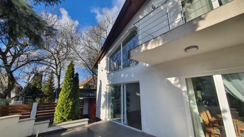 Eladó Ház 2051 Biatorbágy , Biatorbágy Diófa utca