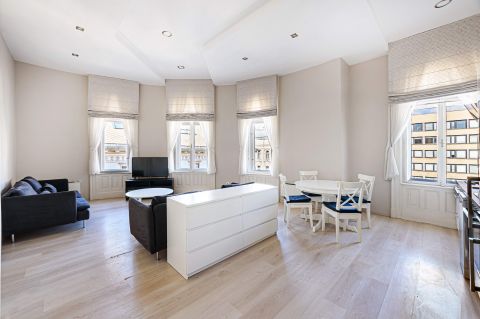 Eladó Lakás 1051 Budapest 5. kerület Prémium Lokáció Bazilika Saroklakás 