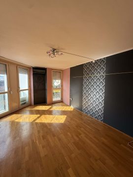 Eladó Lakás 8600 Siófok , Tanácsház utca közelében 