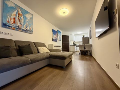 Eladó Lakás 8621 Zamárdi , Panorámás partközeli