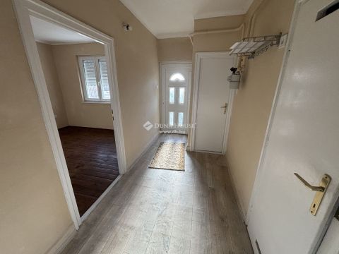 Eladó Ház 6000 Kecskemét Petőfivárosi sorház