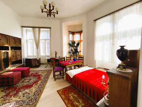 Eladó Lakás 1089 Budapest 8. kerület 