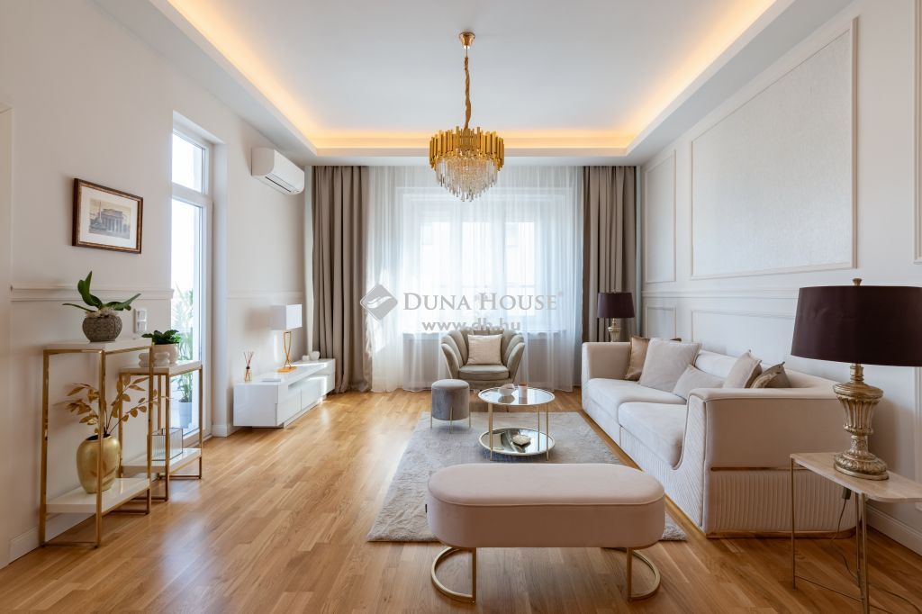 1027 Budapest 2. kerület , Dunai panorámás luxus lakás — 1/12