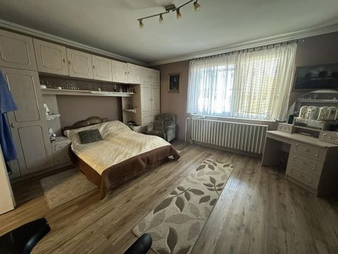 Eladó Ház 6000 Kecskemét Eladó családi ház Matkón,gyümölcsfákkal és melléképülettel 