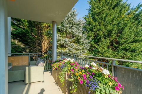 Eladó Lakás 1021 Budapest 2. kerület , Reggeli Madárcsicsergés, Modern Otthon – Erdei Lakóparkban