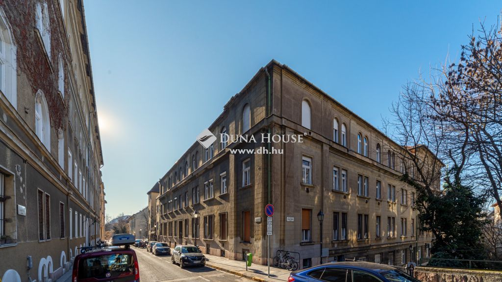 1013 Budapest 1. kerület , Logodi utcára néző felújított lakás — 1/20