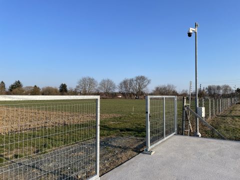 Kiadó Telek 9723 Gyöngyösfalu , Ipari létesítmény közelében