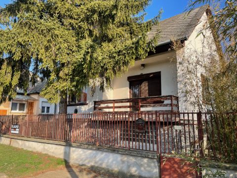 Eladó Ház 2253 Tápióság 