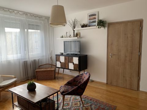 Eladó Lakás 1165 Budapest 16. kerület 