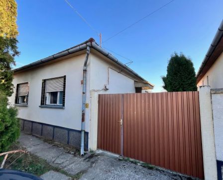 Eladó Ház 6525 Hercegszántó , Csendes utcájában