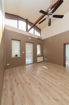 Eladó Ház 1171 Budapest 17. kerület 