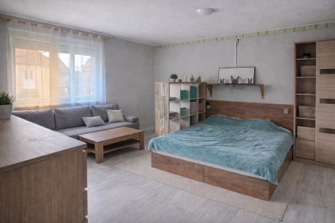 Eladó Lakás 8000 Székesfehérvár 